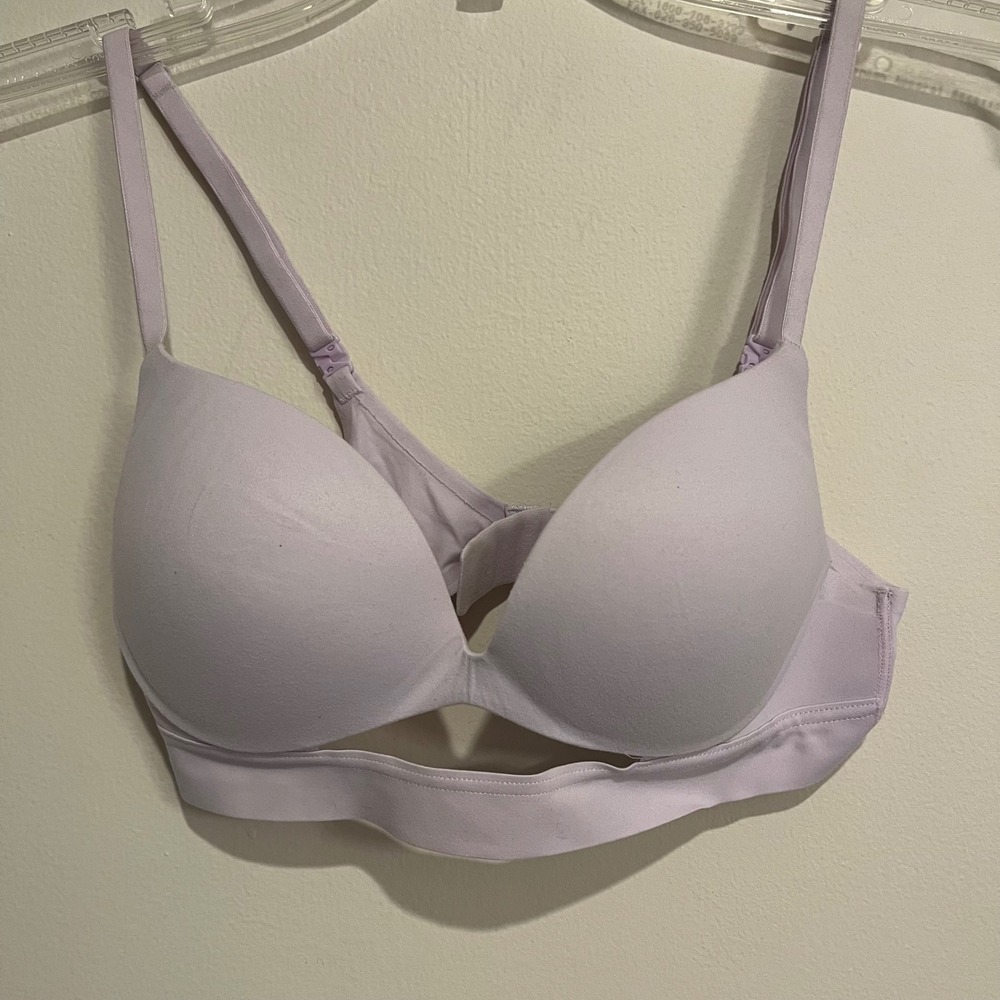 Victoria's Secret Bra Incredible Padded No Wire Pushup Orchid Pink Purple 32B